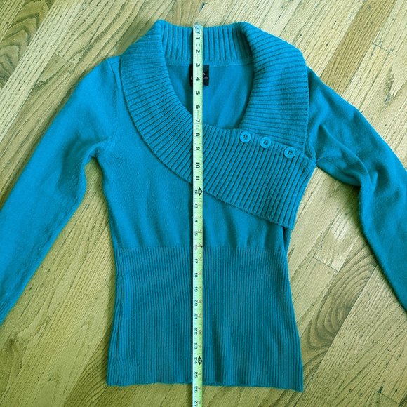 2B Bebe Teal Sweater with cute button detail - size Med - Picture 7 of 7